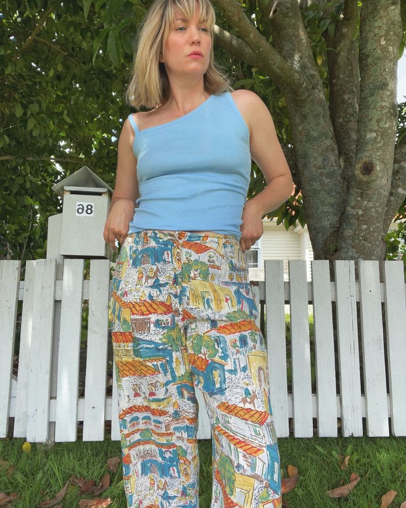 Relaxed Wide-Leg Trousers