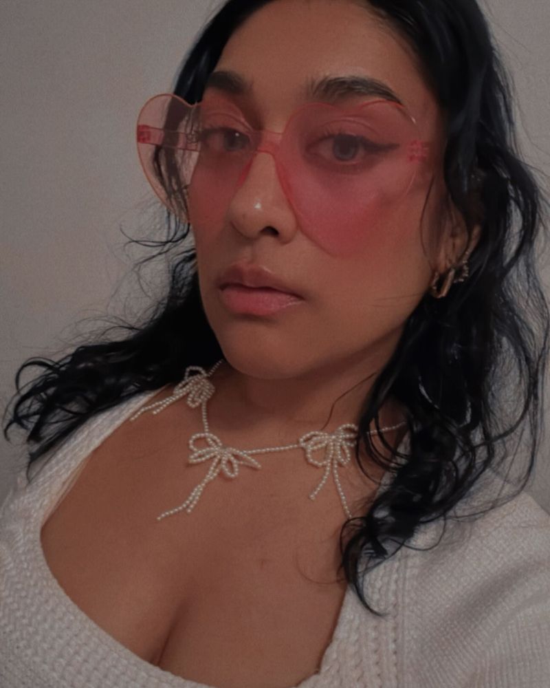 Plastic Choker Necklaces - Fashion Torture Devices