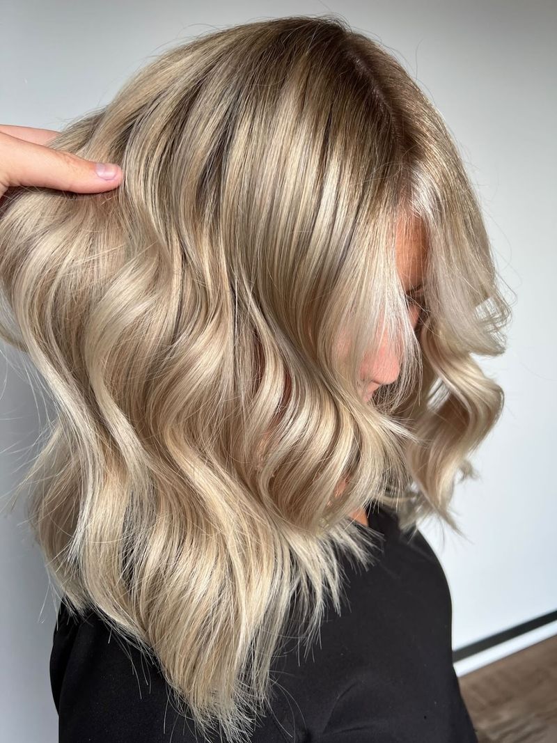 Champagne Blonde