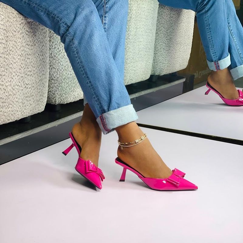 Kitten-Heel Mules Step Forward
