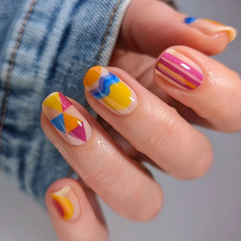 Two-Tone Color Blocking