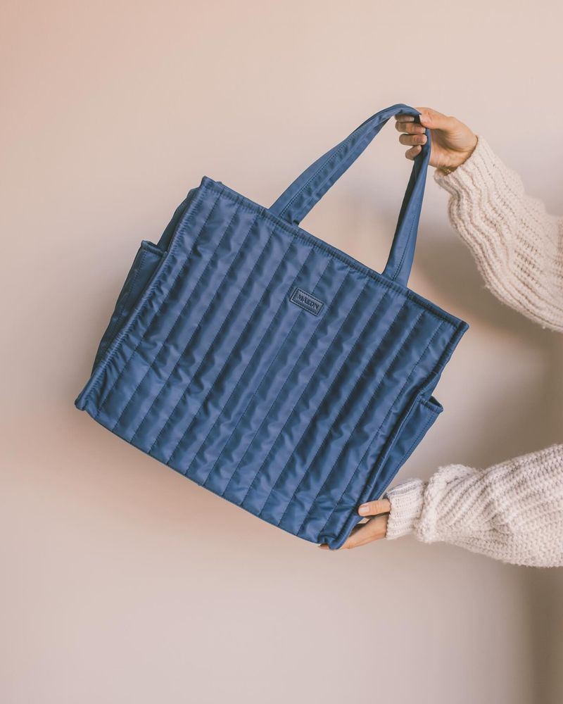 Quilted Bags With Zipper Pockets