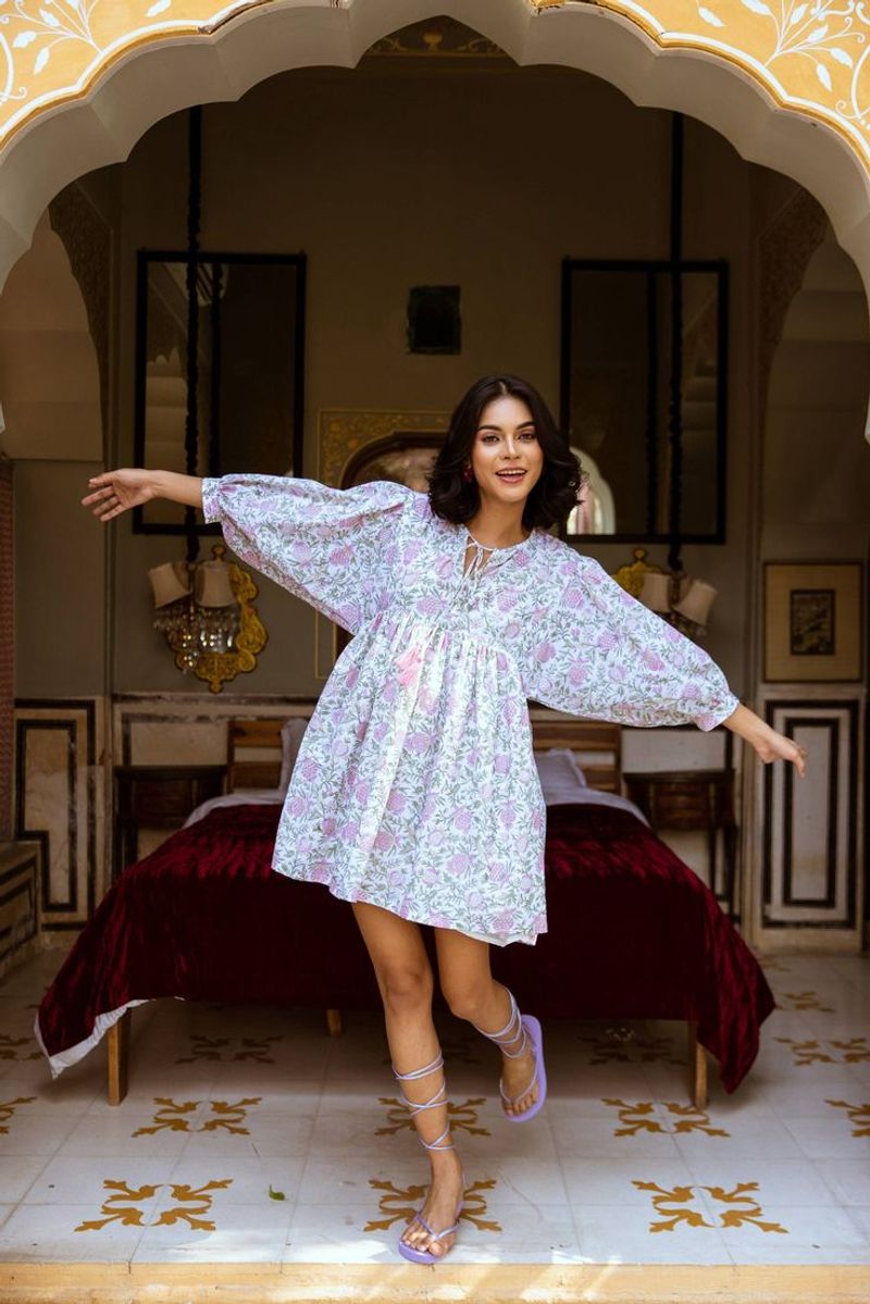 Breezy Midi Dress: One-Step Wonder
