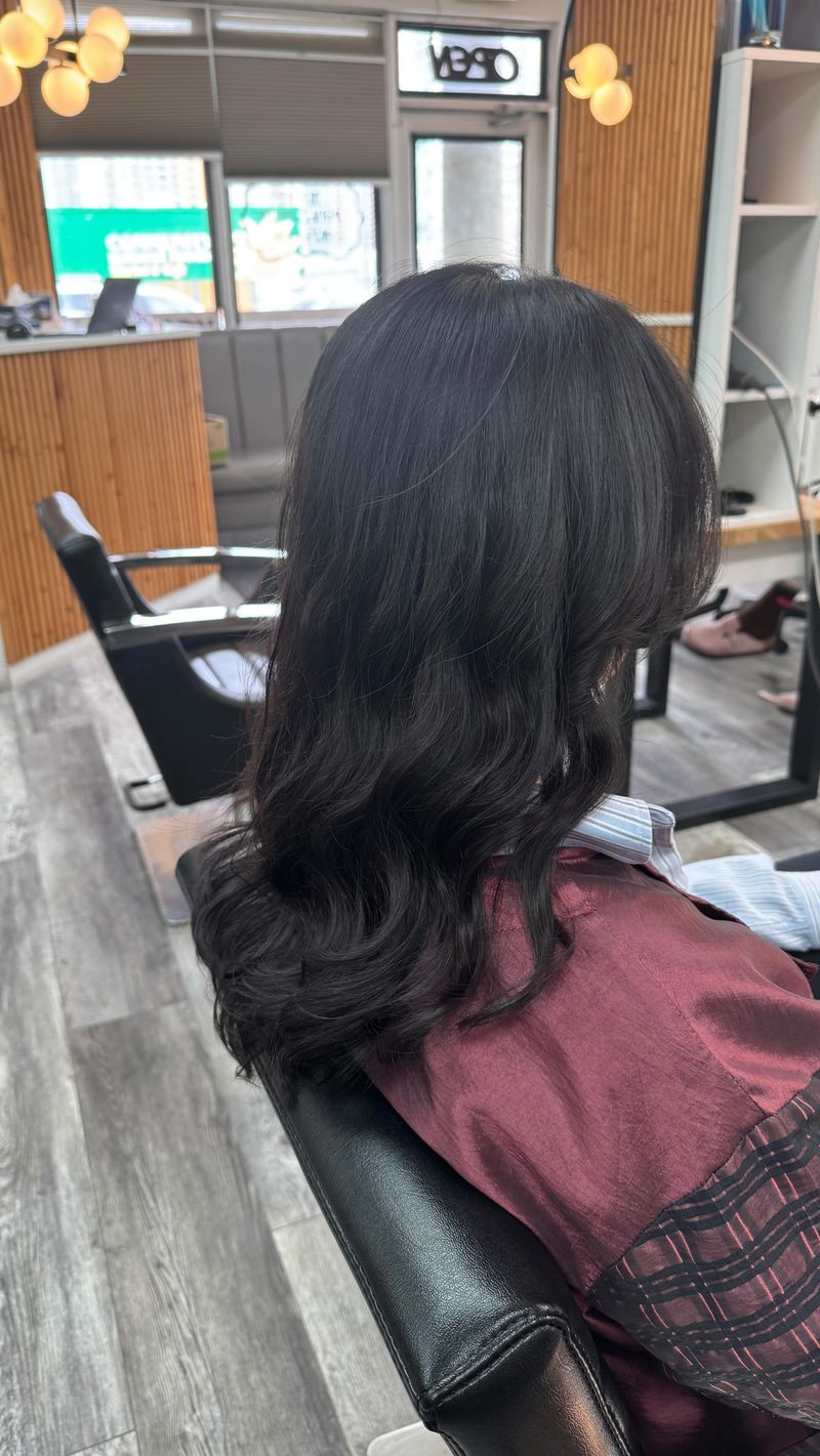 Soft Perm with Loose Waves
