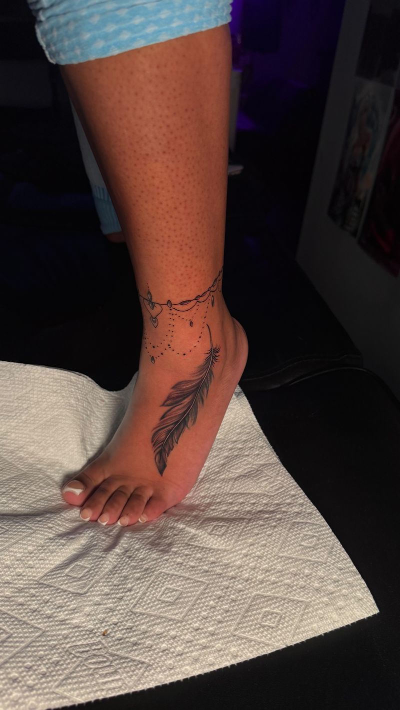 Feet Sides That Rub Away Ink