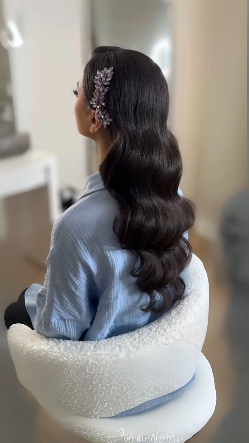 Soft Waves with Deep Side Part