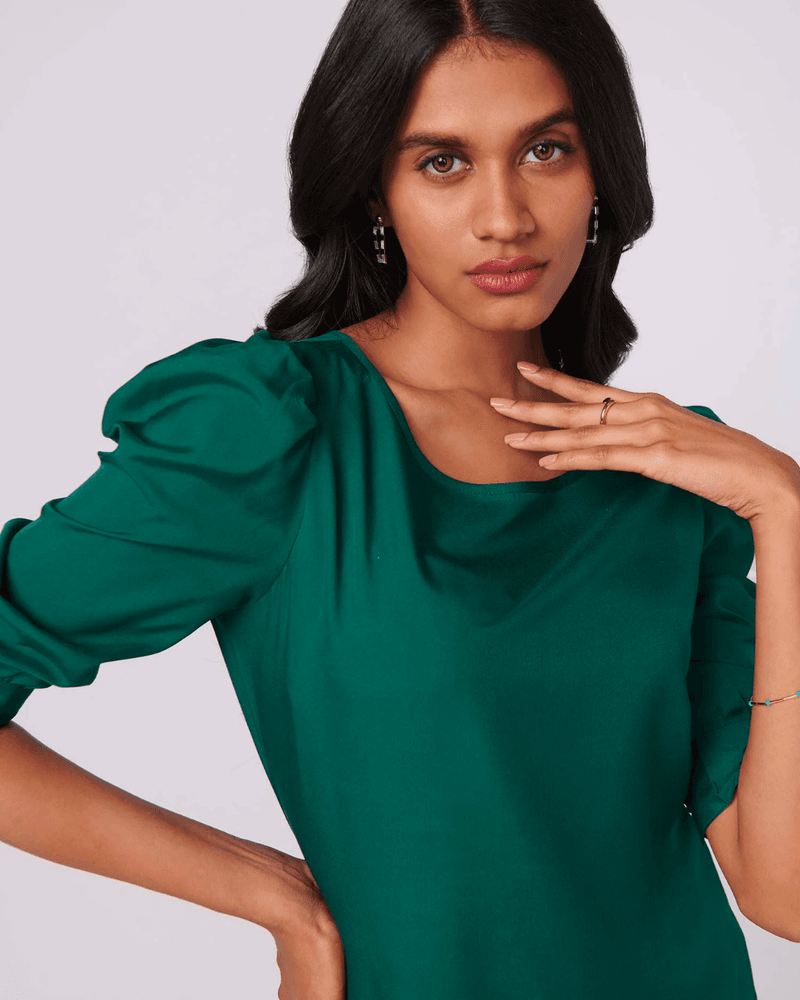 Emerald Green: The Wealth Attractor
