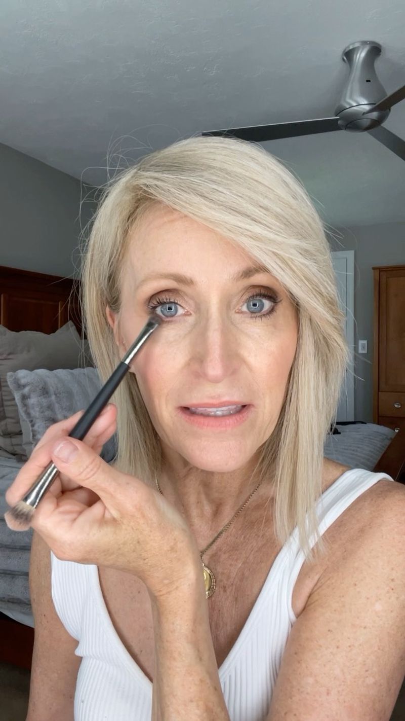 Tightlining Instead Of Heavy Eyeliner