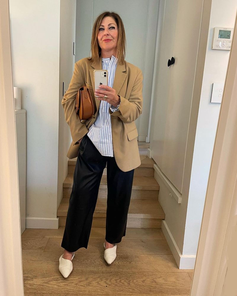 Vest With Trousers And Blouse