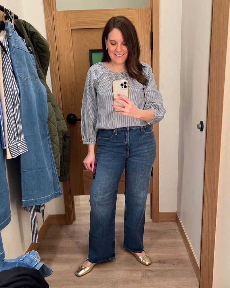 High-Rise Jeans Maximize Lower Half
