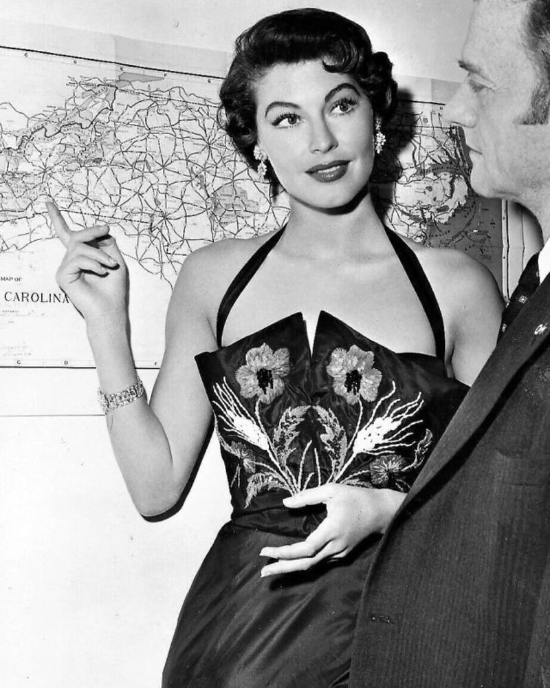 Ava Gardner: The Barefoot Contessa