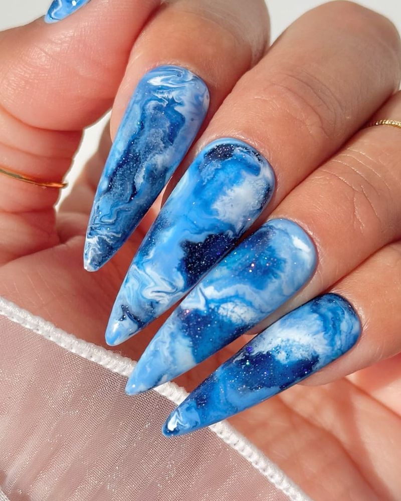 Blue Tie-Dye Effect