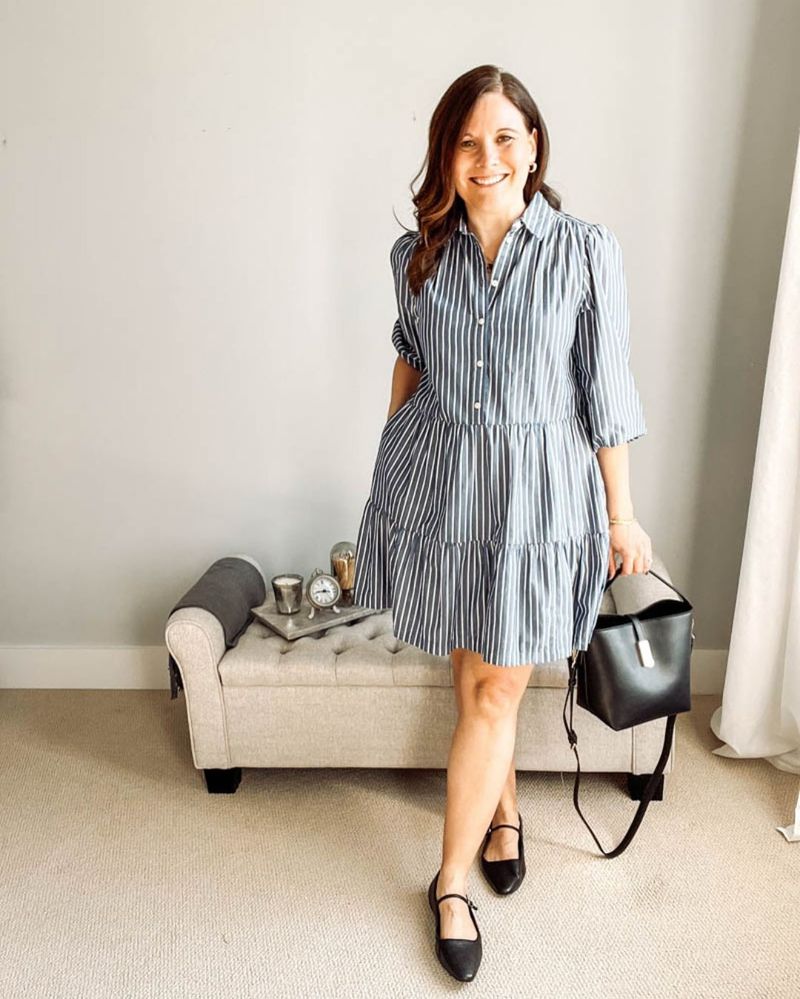 Vertical Stripes Draw the Eye Upward