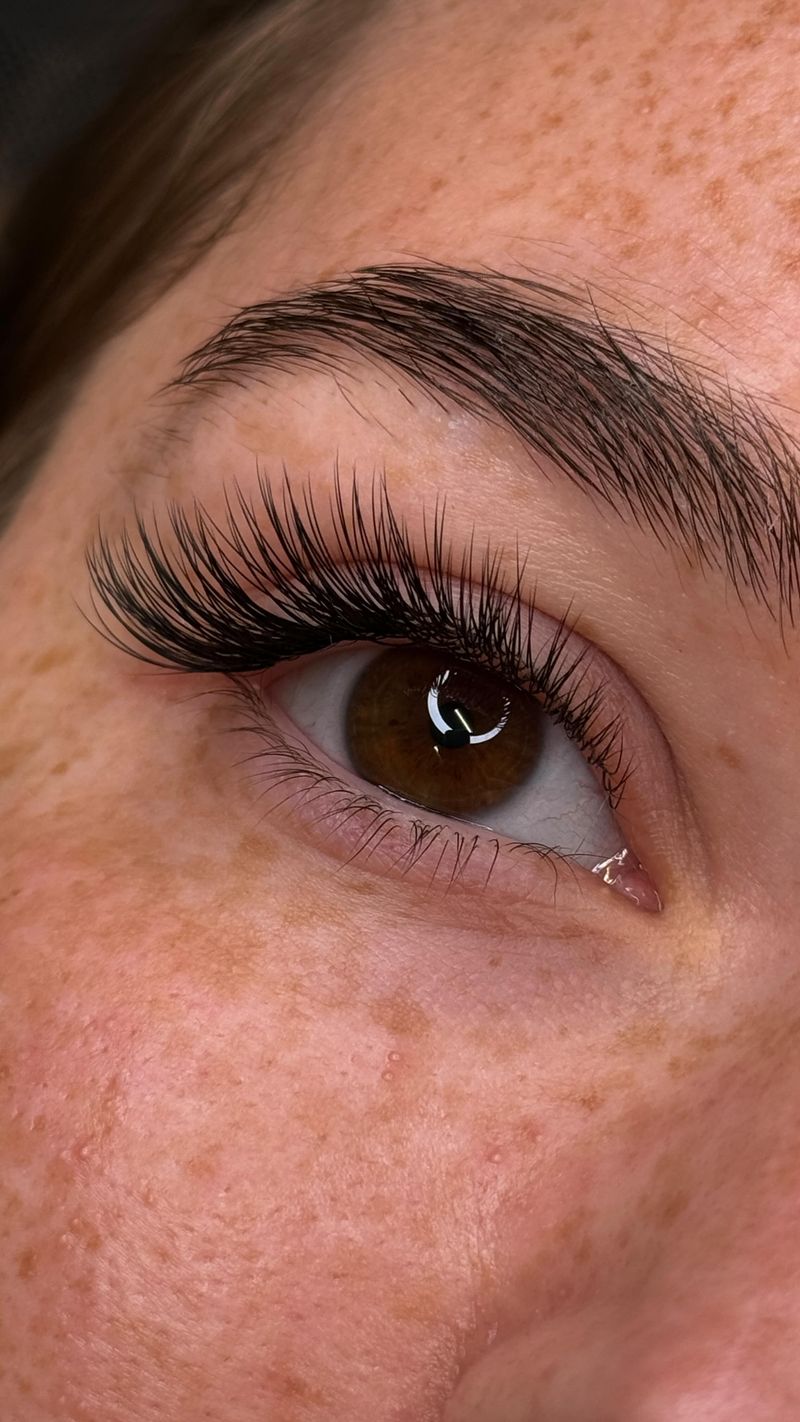 Lash Enhancement Without Clumps
