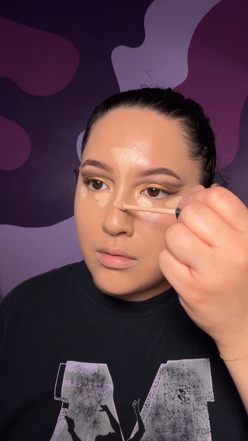 Setting Cream Products with Powder